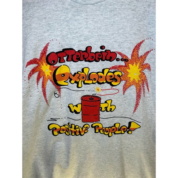 Vintage 90s Screen Stars graphic tee - Picture 2 of 3